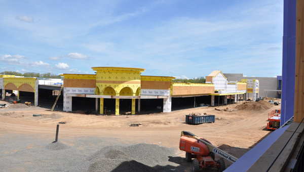 Shops at Nanuet set to open in October