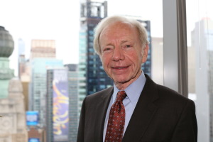 Former U.S. Sen. Joseph I. Lieberman gave the keynote address at a recent forum on white-collar crime investigations. Photo by Crystal Kang