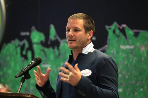 Shawn Nelson, founder of furniture company Lovesac, urges the winners to “keep talking big” during ceremonies at the Maritime Aquarium at Norwalk. Photo by Bob Rozycki