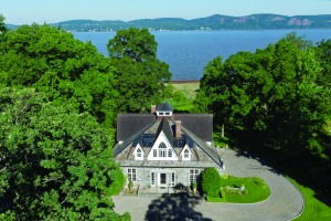 The 176-year-old Pokahoe house in Sleepy Hollow. Photo by William Pitt Sotheby”™s Realty.