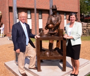 Danbury’s Union Savings Bank marks 150 years with monument, rededication to customers