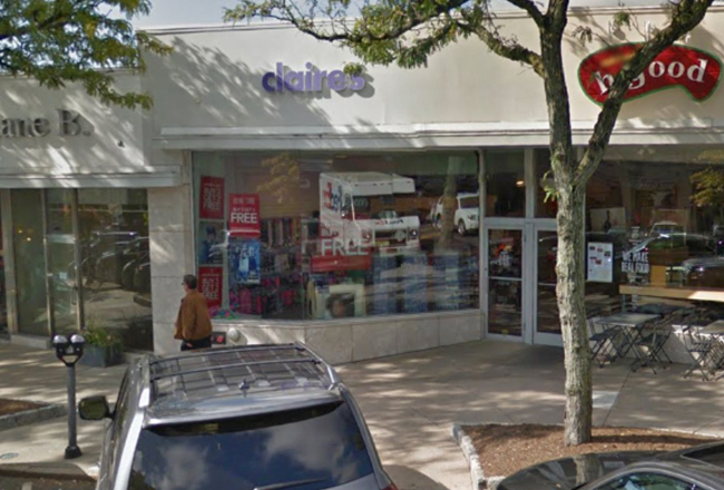 Claire's greenwich avenue closing