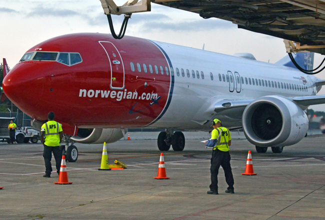 norwegian air stewart international airport 737 MAX