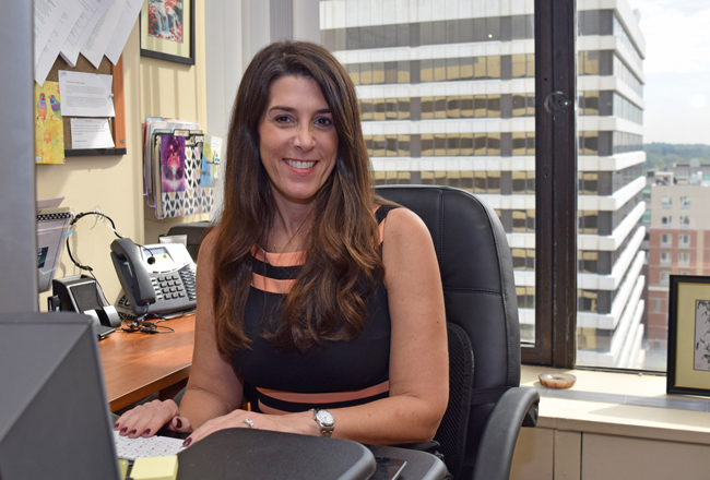 Attorney Leslie Tayne sees franchise business in her debt-relief practice