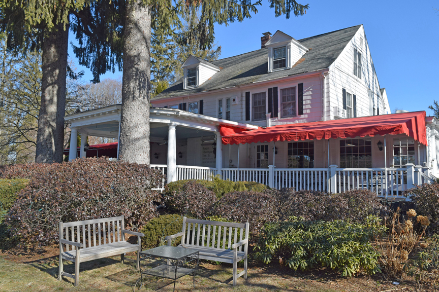 roger sherman inn