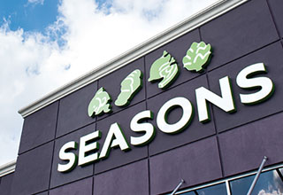 Kosher supermarket Seasons reopening in Scarsdale