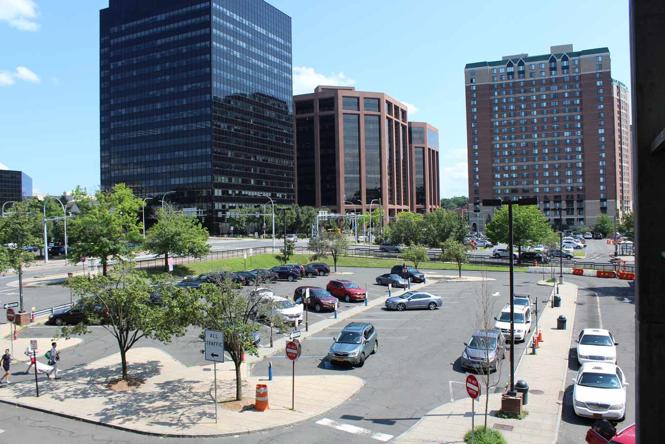 white plains transit district trains