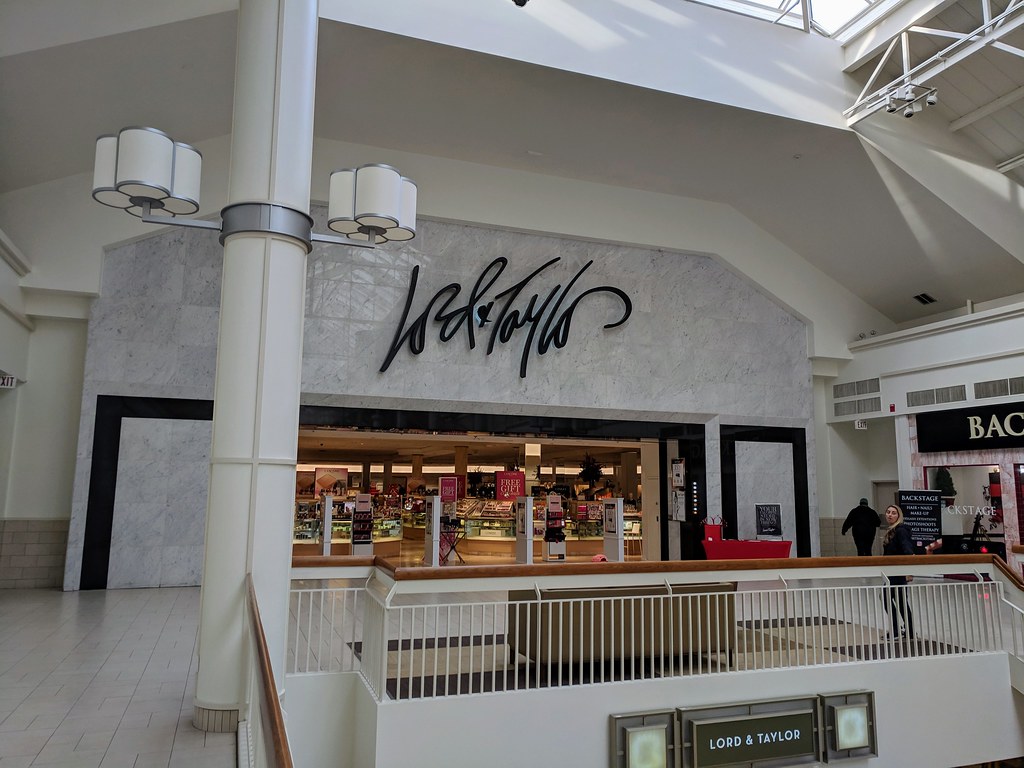 Connecticut Losing All But One Lord & Taylor Stores Amid Bankruptcy