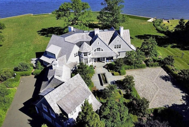 Former Phil Donahue-marlo Thomas Home In Westport Listed At $28m