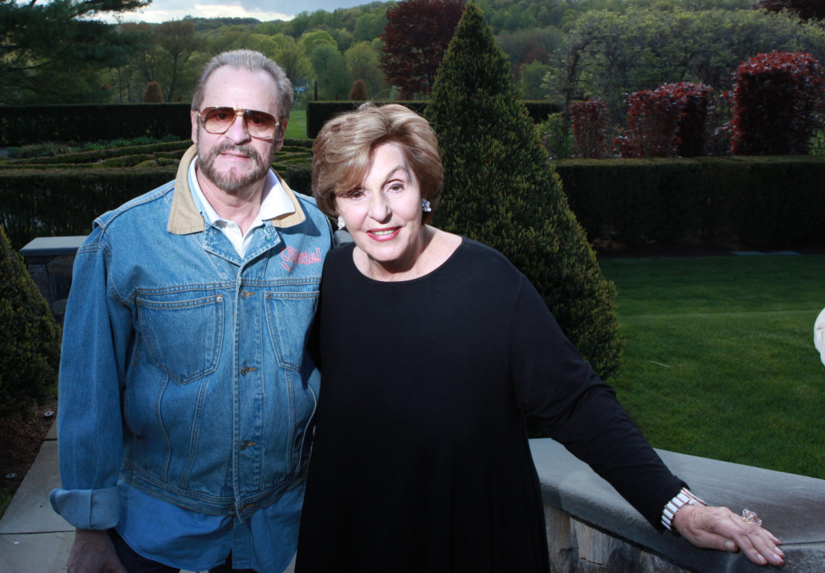 Broadway Producers Fran And Barry Weissler List Waccabuc Estate For 132m 