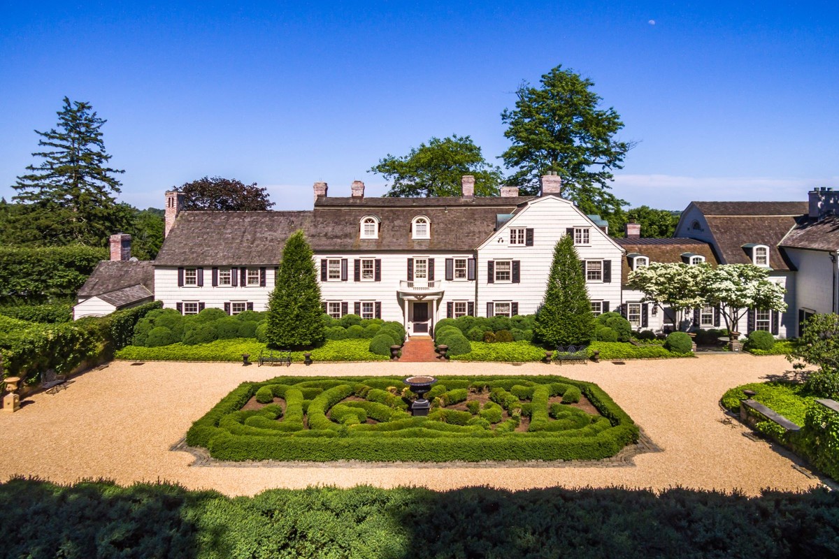 Tommy Hilfiger's Greenwich home sells for $45M; Ex-wife's hits market ...