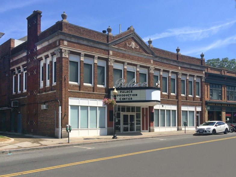 Norwalk’s Palace Theater for sale at $2.2 million