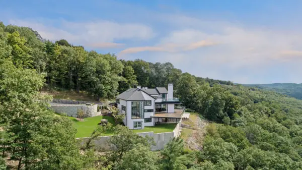 20 Windy Ridge in Cold Spring, New York.