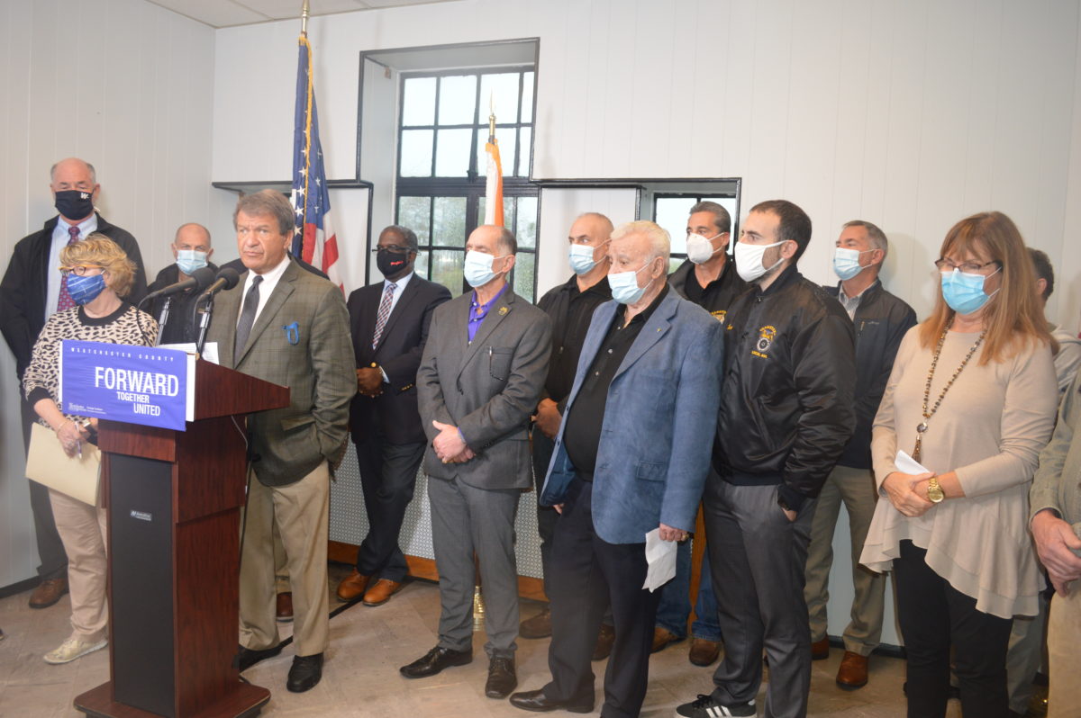 Westchester County Eecutive George Latimer, county officials and construction industry representatives at Playland Oct. 26. Photo by Peter Katz.