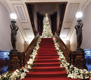 THE HOLIDAYS AT LMMM