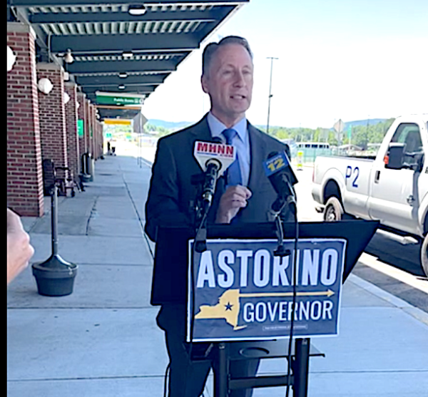 Astorino at Stewart Airport on June 8