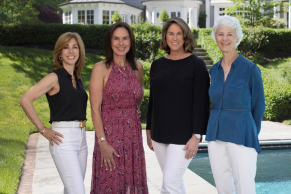 FOUR HOULIHAN LAWRENCE AGENTS  AMONG THE TOP 250 RE PROS IN NATION