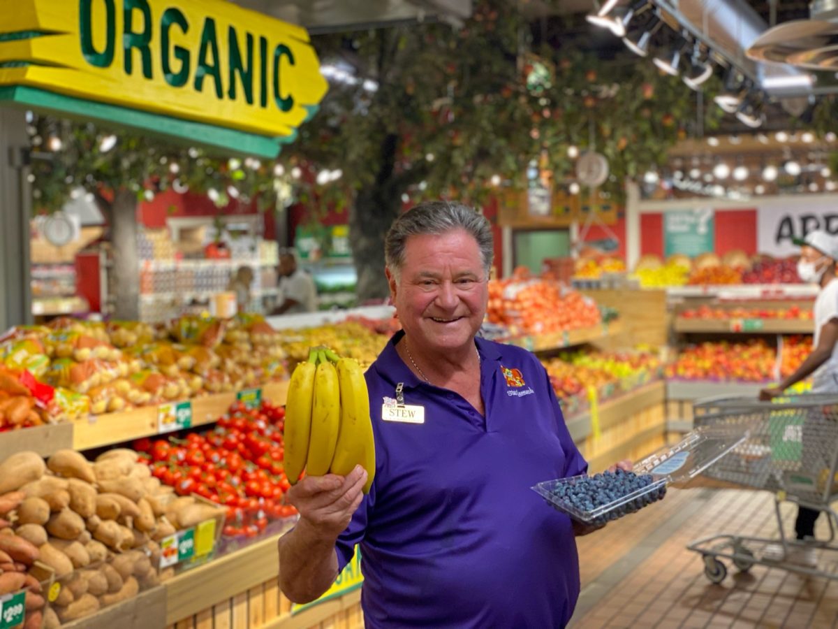 Stew Leonard Jr at his Yonkers store Westfair Communications