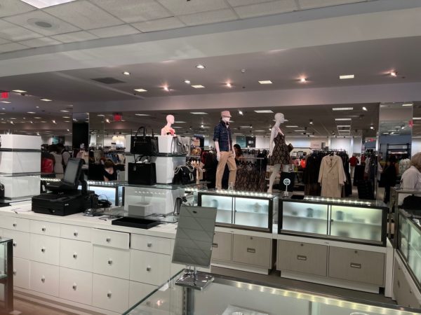 saks-off-fifth-opens-at-the-former-lord-taylor-eastchester-site