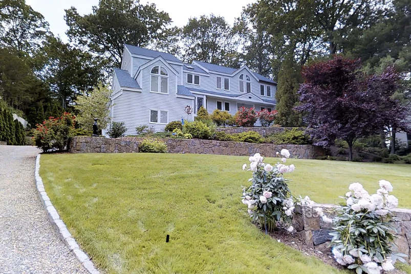 Hartsdale house at center of alleged family fraud