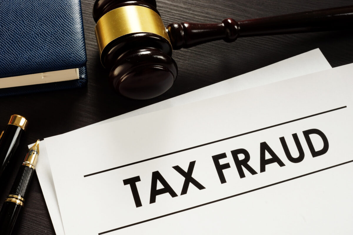 Carting company tax cheat sentenced to federal prison