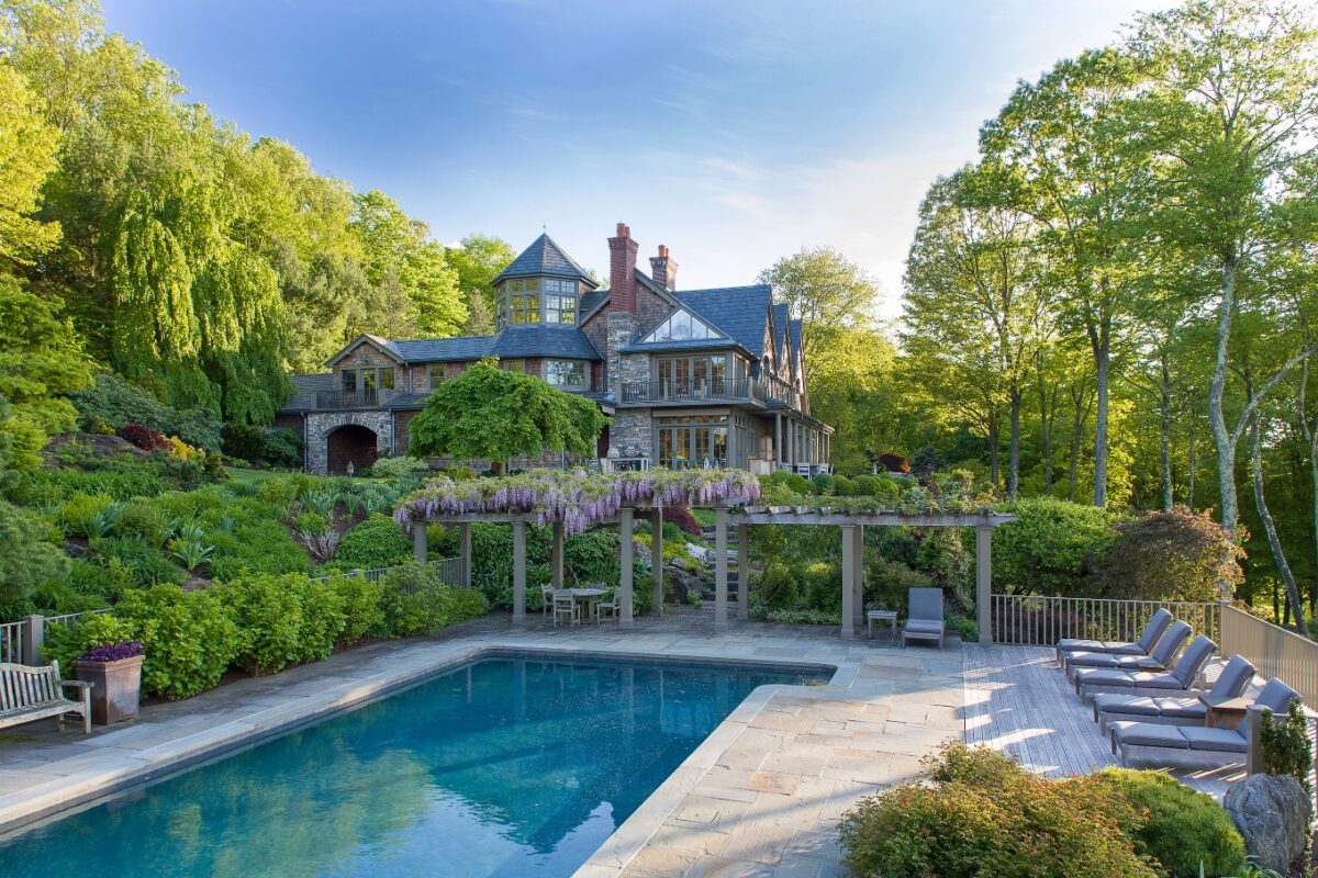 Sellers make the best of a tricky residential real estate picture