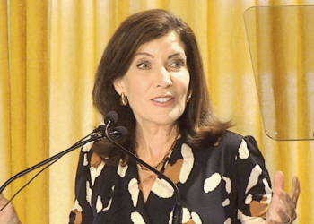 Hochul says NY economy fully recovered from pandemic