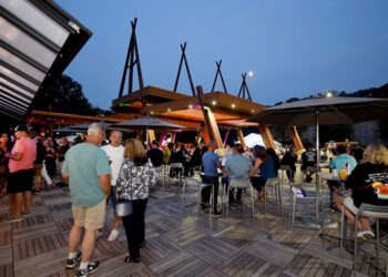 ELECTRIC AND GAS METERS GETTING SMARTER