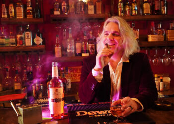 Eye on Small Businesses: Connecticut Cigar Co., Stamford