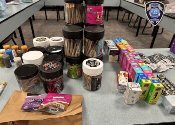 Three workers at unlicensed Fairfield smoke shops arrested for selling THC products