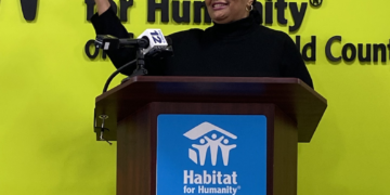 Terex gives local Habitat for Humanity a big lift