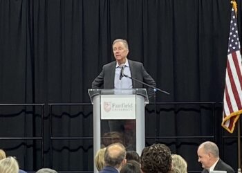 Lamont to Trump: Ready for your ‘incoming’