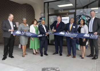 Credit union opens branch at Crossroads Shopping Center