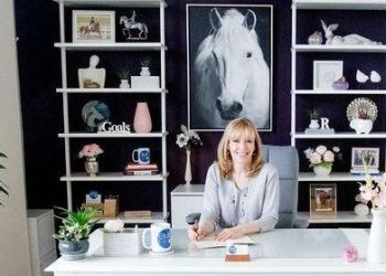Risa Hoag’s GMG PR named outstanding small business in Rockland
