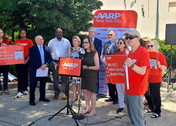 Voices raised at Westchester County Center against Con Ed rate hikes: VIDEO