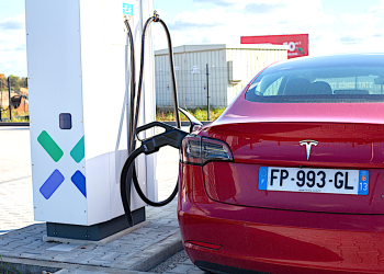 County to spend up to $5M on electric vehicle chargers