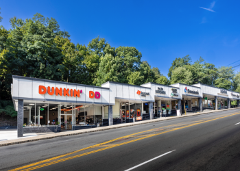 Wingstop restaurant at Simone’s Tuckahoe Road building is the second in Yonkers