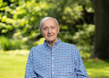 Philanthropist and cable TV and communications entrepreneur Leonard Tow dies at 97