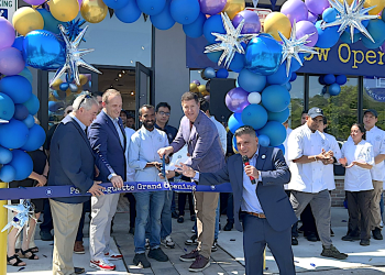 Paris Baguette bakery opens in Yorktown