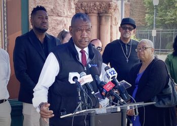 CT Siting Council tables final decision on installing monopoles