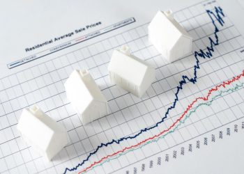 Connecticut and New York help lead the hottest real estate market