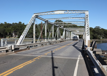 First Selectman Christie to oversee Advisory Committee on Cribari Bridge