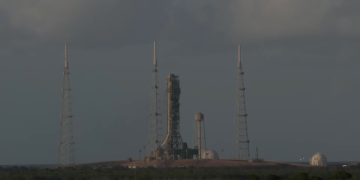 CNN Wire: First crewed NASA moon mission launches in decades (VIDEO)