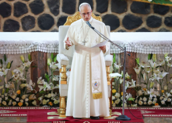 Pope warns of world ravaged by ‘tyrants’ in the wake of Trump attacks