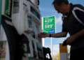CNN WIRE — Oil prices dropping but don’t expect $3 gas anytime soon: VIDEO