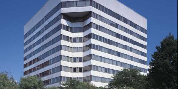 Companies sign leases totaling 54,000 SF at Stamford Plaza