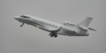 Cabinetry dispute grounds Falcon 7X business jet